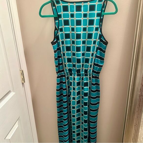 Michael Kors Island Blue Maxi Dress. - Picture 7 of 8